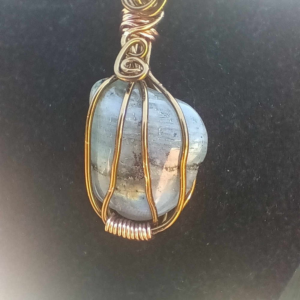 Laboadorite  Stone  Necklace - Picture 8 of 10